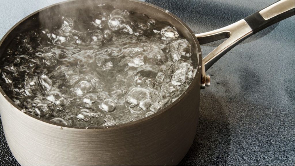 bahaya minum air rebusan